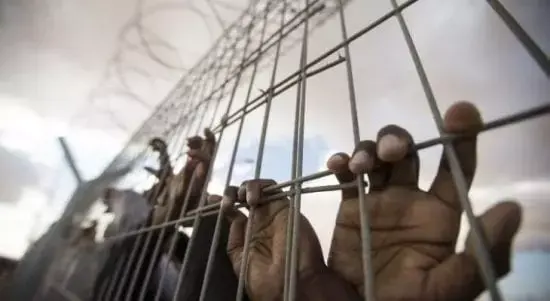 نادي الأسير يحذر من مماطلة الاحتلال بالإفراج عن أسرى انتهت محكوميتهم
