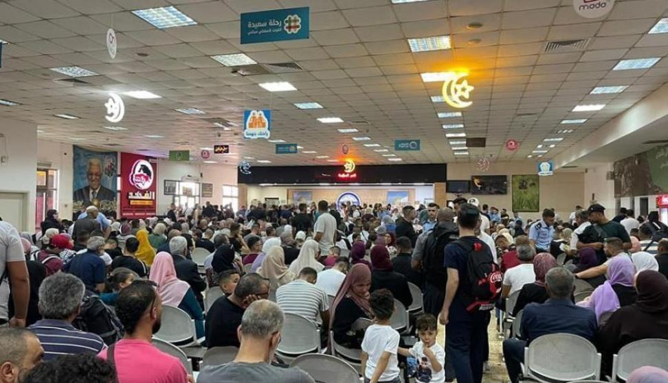 فتح استثنائي لمعبر الكرامة السبت لتسهيل سفر الحجاج