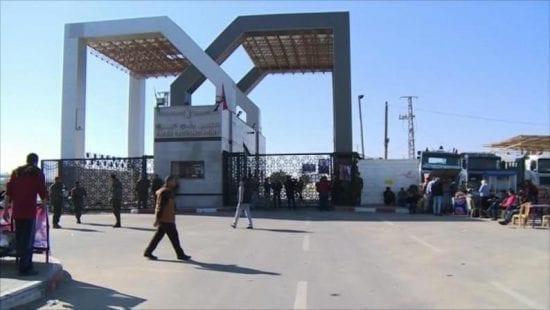 الديك: ظروف العالقين من غزة صعبة.. ومعبر رفح يجب أن يبقى مفتوحاً