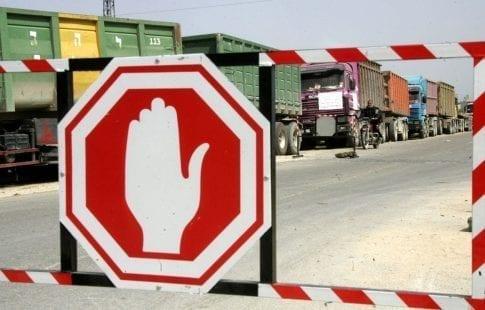 إغلاق سفارات الاحتلال والمعابر غداً لهذا السبب