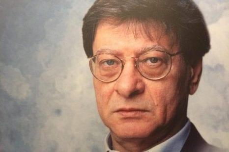 ذكرى ميلاد شاعر "الجرح الفلسطيني" محمود درويش
