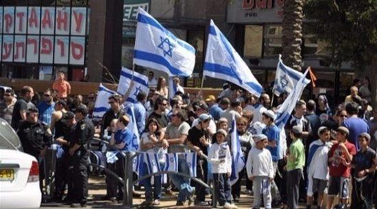 كاتب إسرائيلي: المحتجون في إسرائيل ليسوا فوضويين.. وفلسطينيو الضفة أصحاب حق