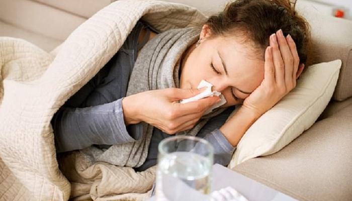 نزلات البرد تحمي من كورونا ! دراسة جديدة توضح الأمر