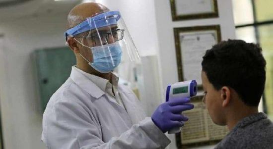ميلادينوف:  الصحة العالمية تسلم غزة 14000 مسحة إضافية لفحص كورونا
