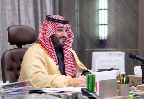 ولي العهد السعودي يطلق مشروع "ذا لاين" الحضري