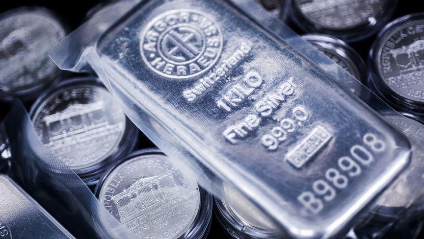 سعر الفضة يصعد لأعلى مستوى منذ 2011 وسط شح الإمدادات