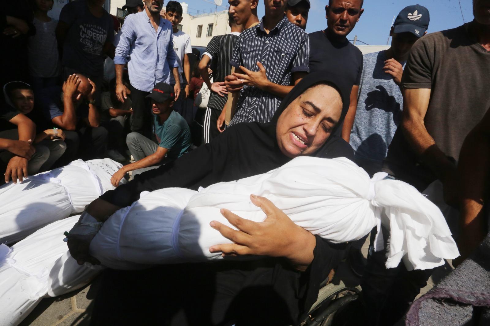 الصحة بغزة: 50 شهيدًا و130 مصابًا خلال 24 ساعة