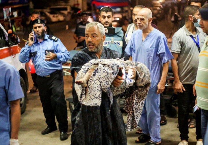 ارتفاع عدد الشهداء بغزة إلى 61,944 و155,886 إصابة