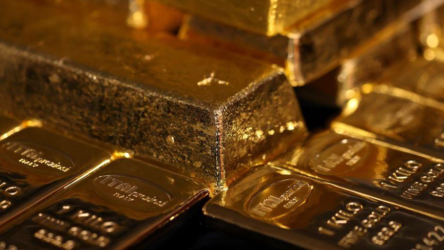 أسعار الذهب تتراجع مع خفوت الطلب متجاهلةً خفض "موديز" تصنيف أميركا