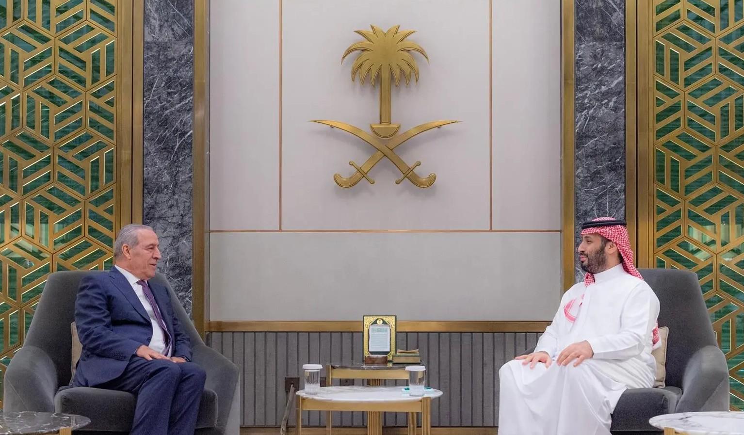 الشيخ يلتقي ولي العهد السعودي ويبحث معه تطورات الأوضاع في فلسطين