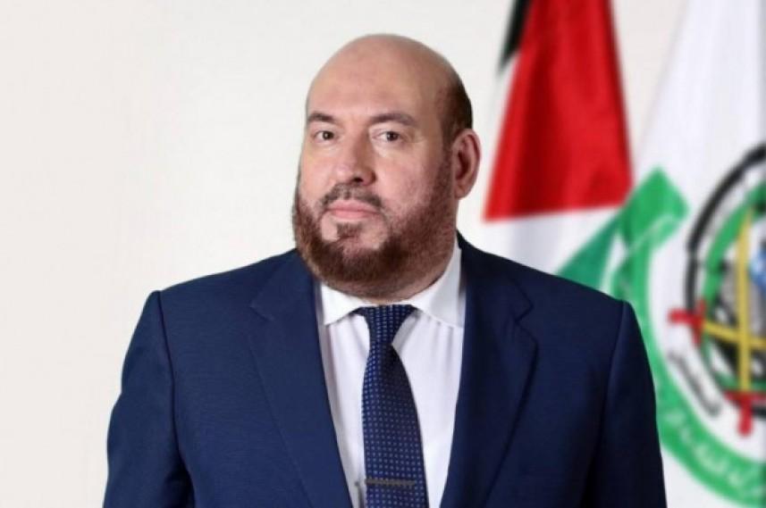 نزال: ننتظر إفراج عباس عن المعتقلين السياسيين