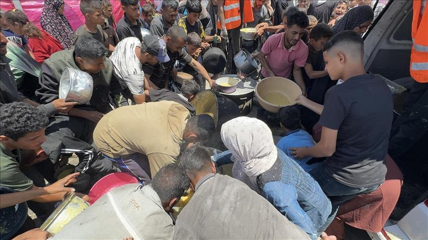 حماس: إسرائيل تنفذ "هندسة تجويع" وتسعى لمعسكرات اعتقال جنوب غزة
