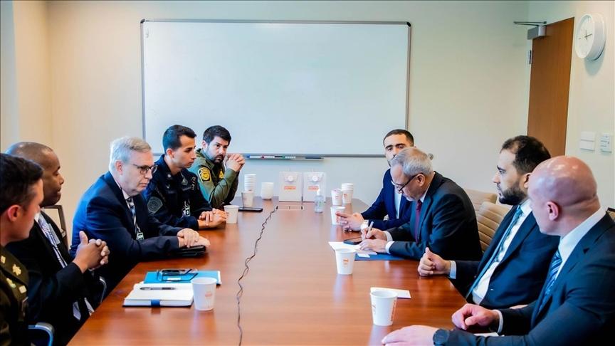 ليبيا والولايات المتحدة تبحثان تعزيز التعاون العسكري والأمني
