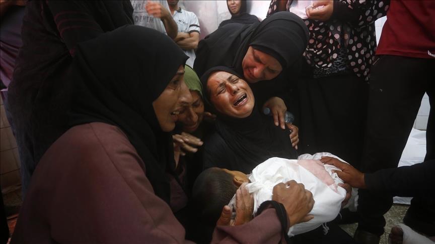 موظفون بالاتحاد الأوروبي ينتقدون إدارته جراء وفاة أطفال جوعا بغزة