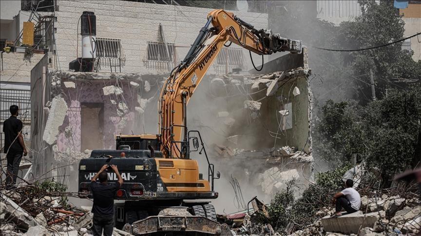 الجيش الإسرائيلي يهدم منزلين فلسطينيين في سلفيت