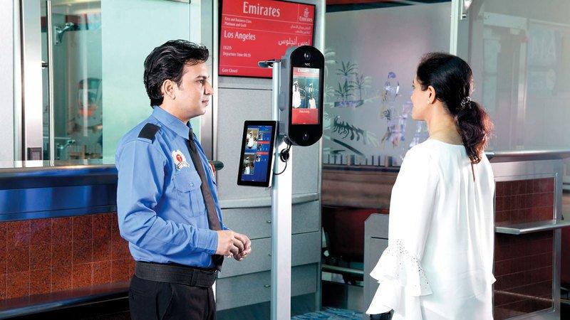 دبي ستستخدم تقنية التعرف على الوجه في وسائل النقل العامة