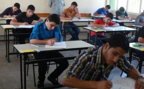 صدمة لدى طلبة توجيهي بسبب امتحان الرياضيات و وزارة التعليم توضح !