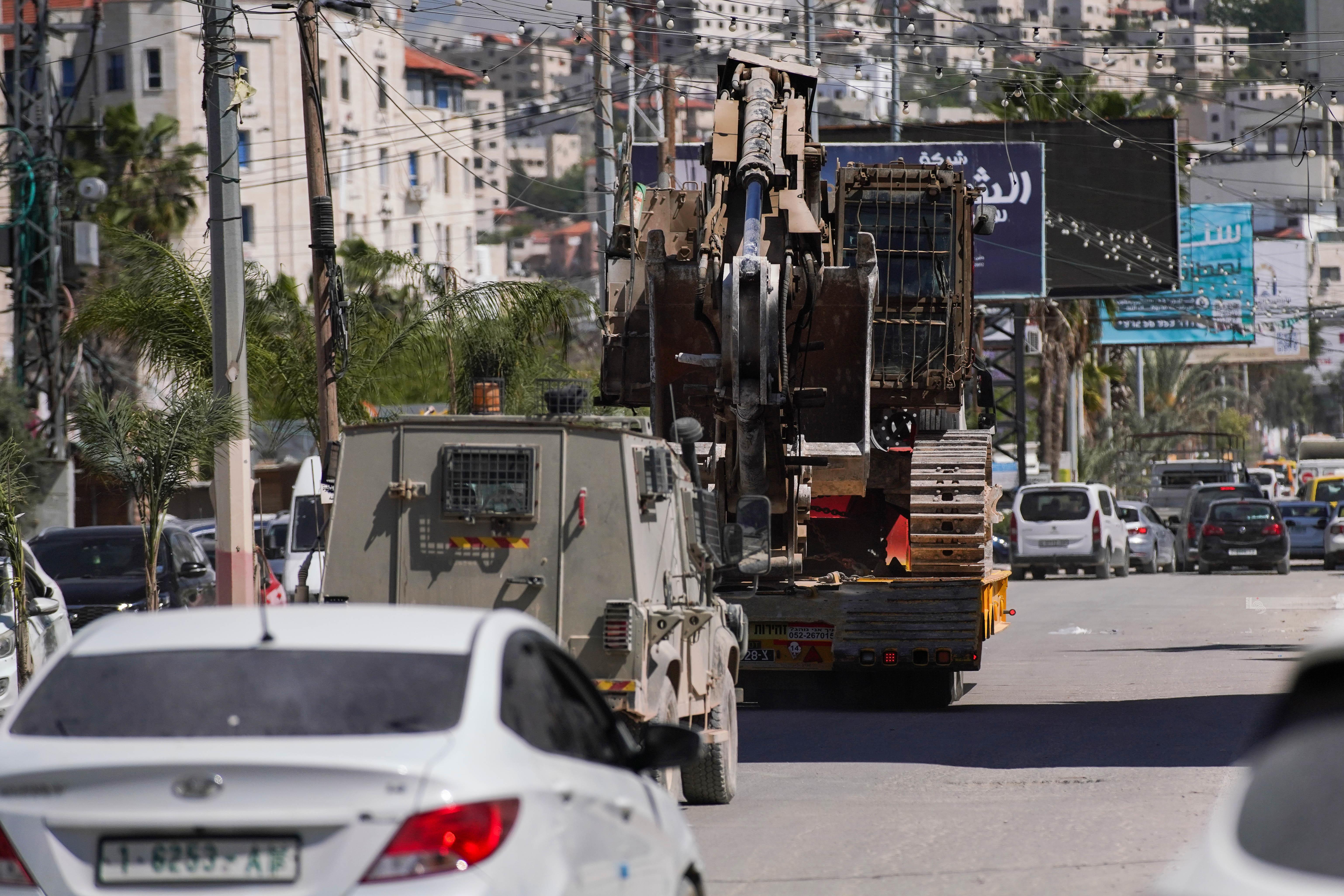 الضفة الغربية: استمرار العدوان على طولكرم وجنين واعتقالات في مناطق مختلفة من الضفة