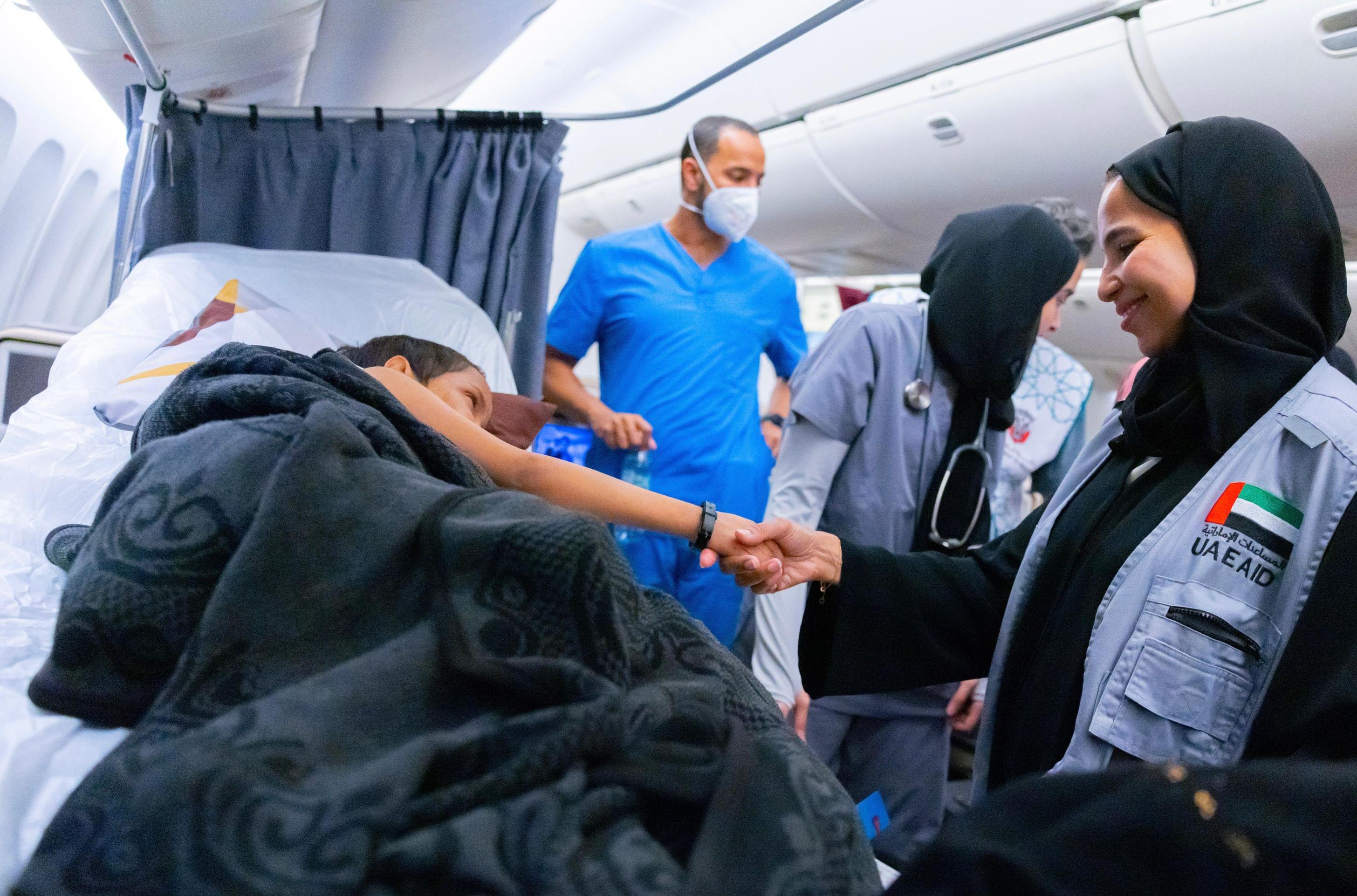 الإمارات تنفذ إخلاء طبيا عاجلا لــ 188 من المرضى ومرافقيهم من غزة