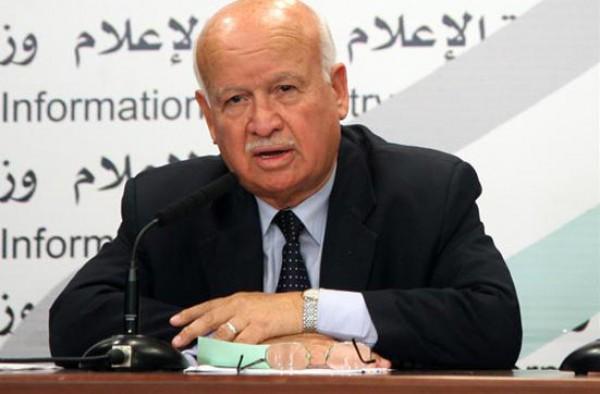 زكريا الآغا يرد على تصريحات فتوح بخصوص رواتب موظفي السلطة بغزة